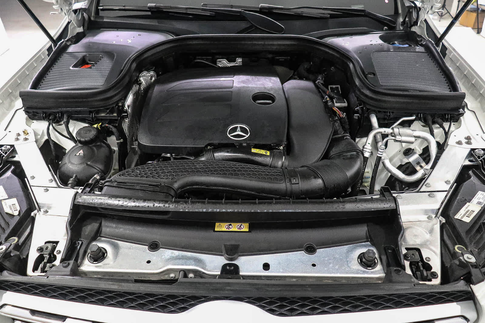 Certified 2022 Mercedes-Benz GLC 300 image 29