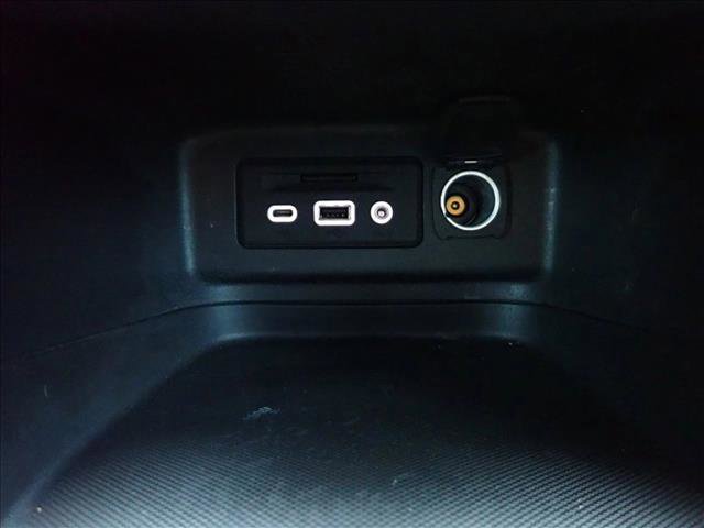 Used 2020 Chevrolet Equinox LT w/ Sport Edition image 22