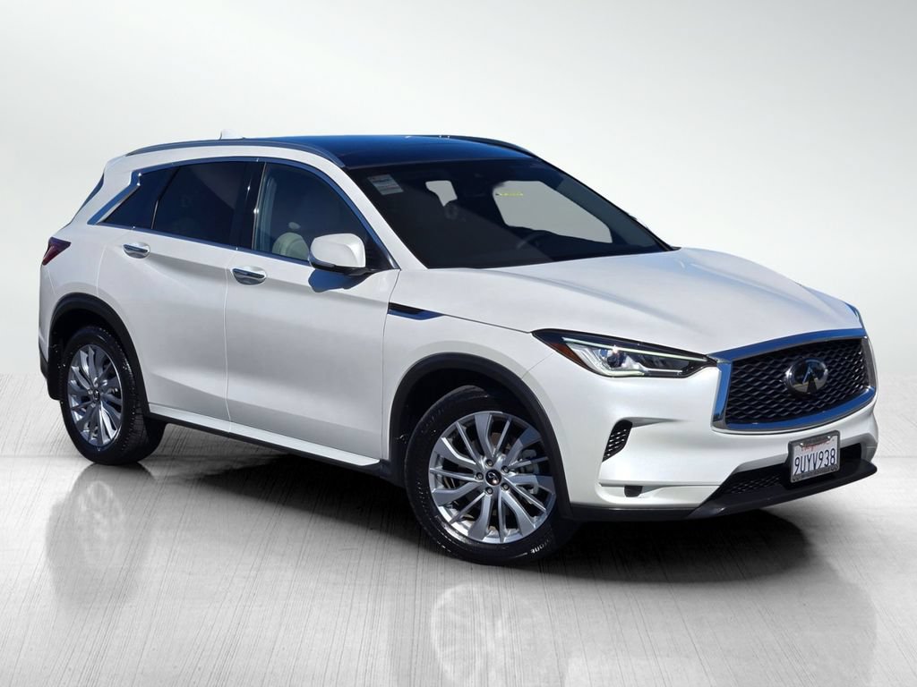 Certified 2025 INFINITI QX50 Luxe AWD/4WD image 1