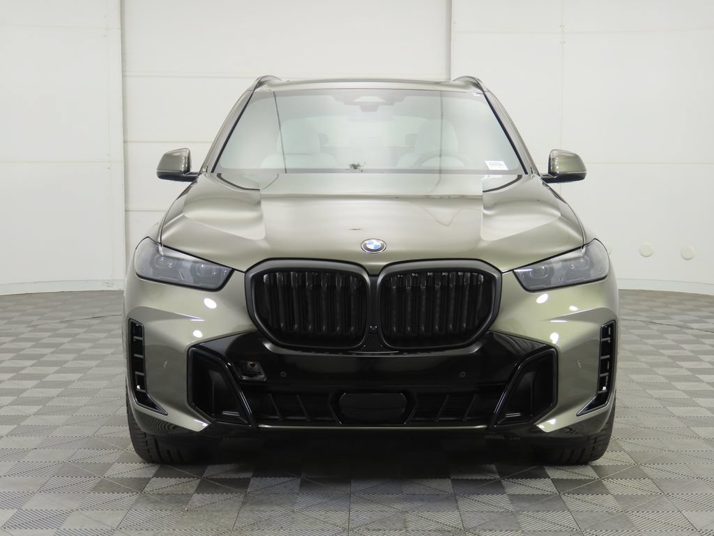 Used 2026 BMW X5 xDrive40i w/ M Sport Package AWD/4WD image 3
