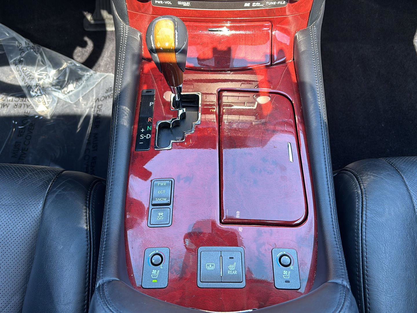 Used 2011 Lexus LS 460 AWD w/ Luxury Value Edition image 33