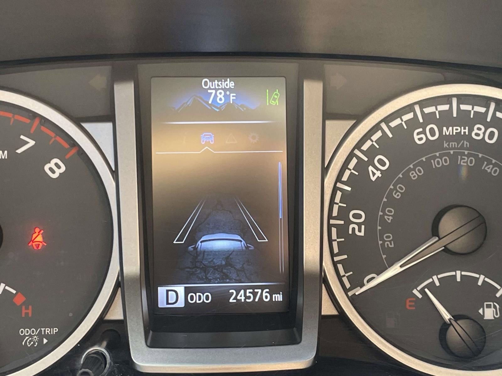 Used 2023 Toyota Tacoma SR5 w/ Technology Package image 29