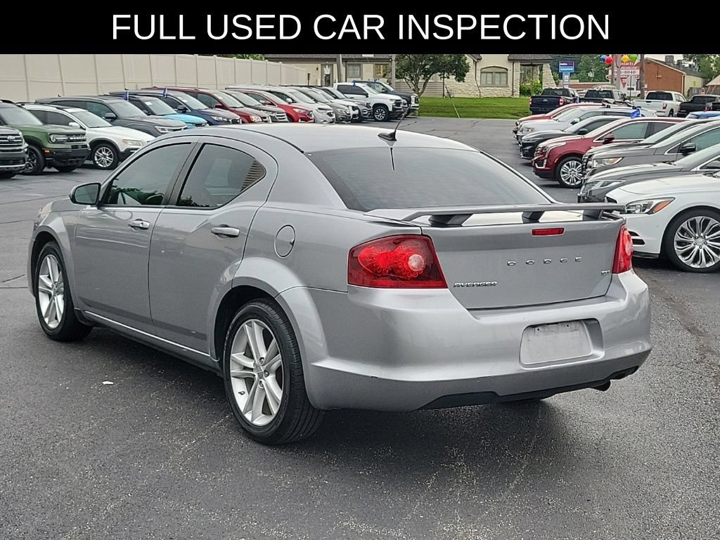 Used 2014 Dodge Avenger SXT w/ Sun/Sound Group FWD image 3