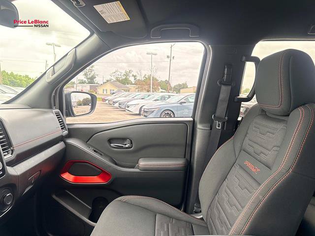 Used 2024 Nissan Frontier Pro-X RWD image 15