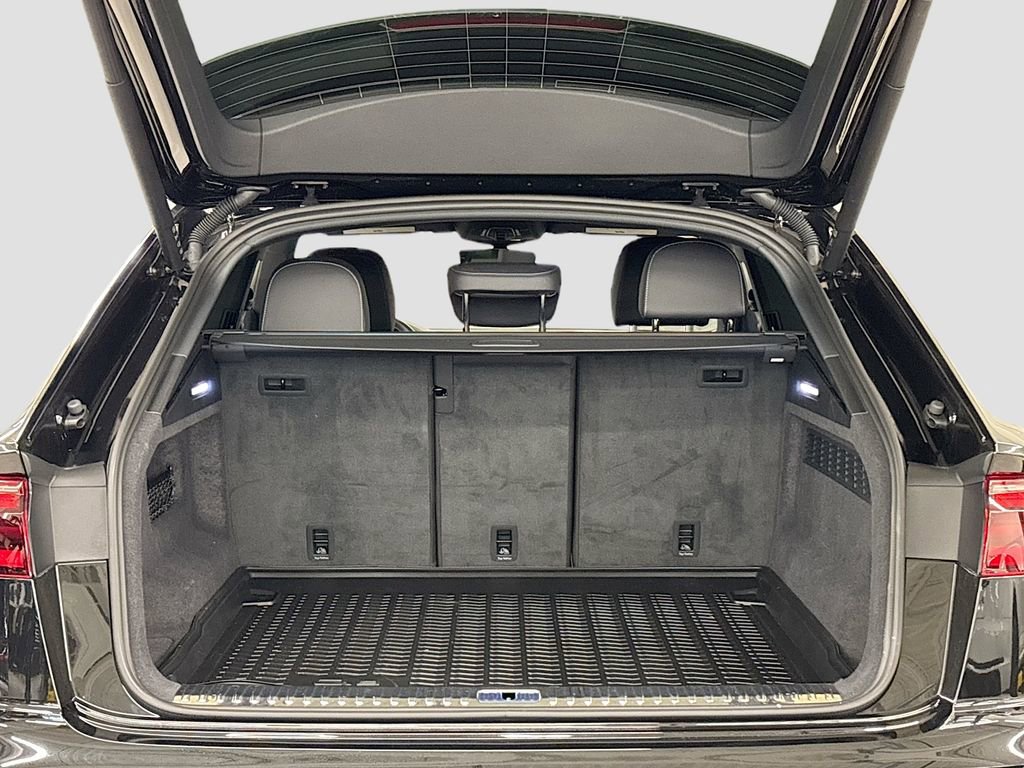 Certified 2025 Audi Q8 Premium Plus w/ Premium Plus Package image 22