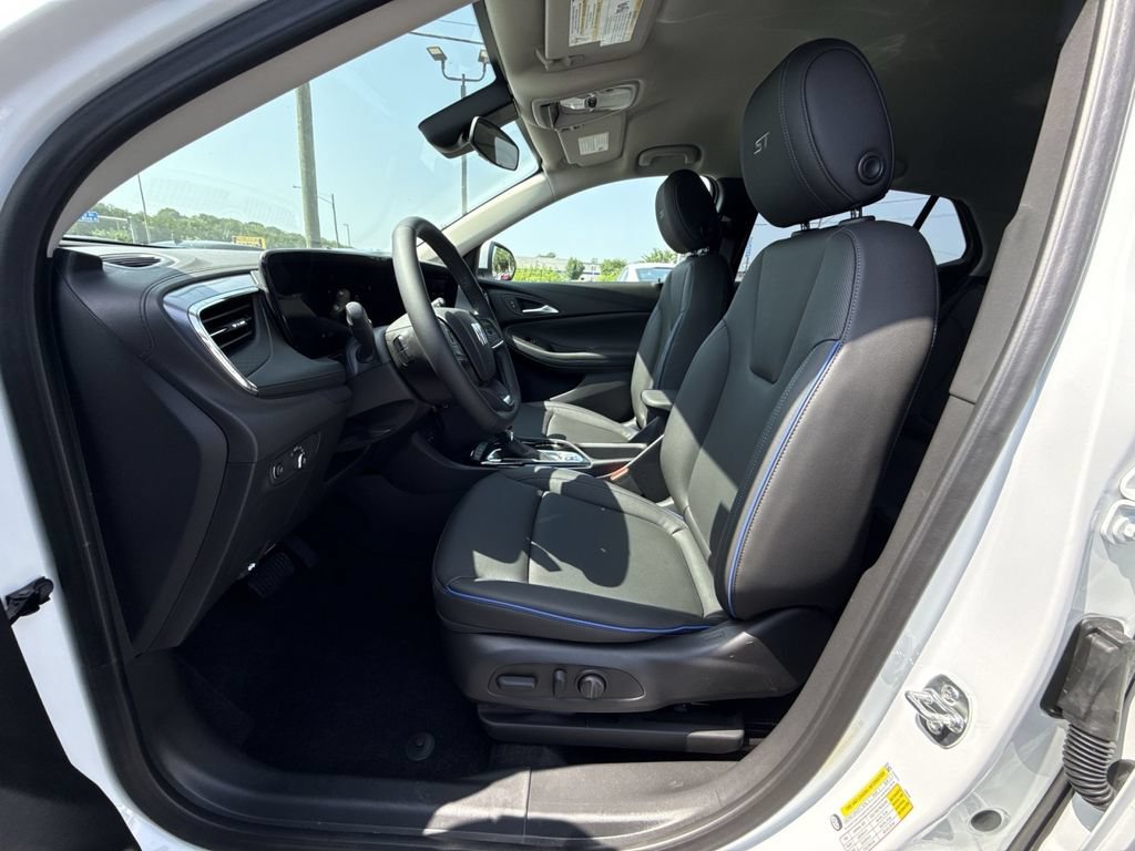 New 2026 Buick Encore GX Sport Touring w/ Advanced Technology Package AWD/4WD image 13