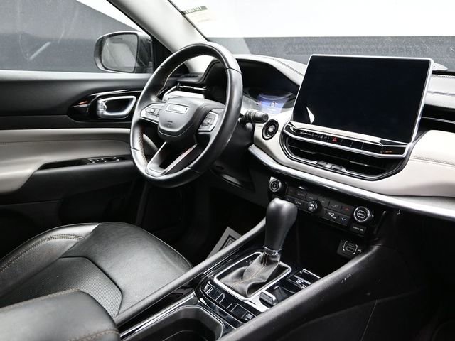 Certified 2022 Jeep Compass Limited AWD/4WD image 15