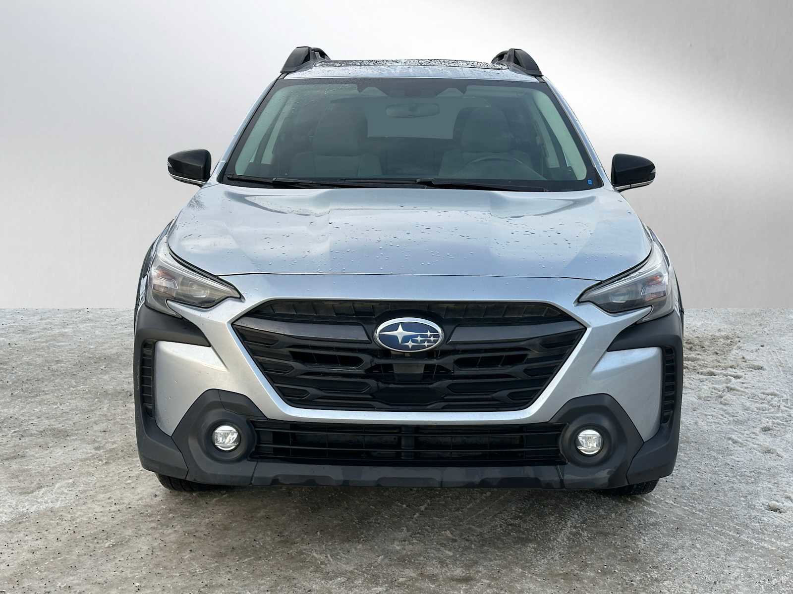 Used 2024 Subaru Outback Premium image 8