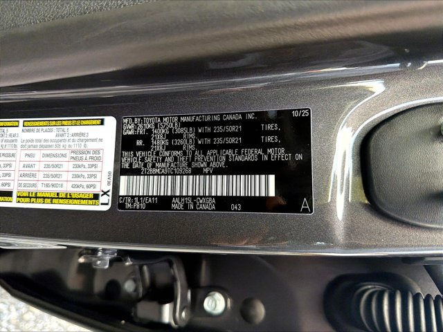 Certified 2026 Lexus RX 350h w/ Kick Snesor w/ Tow Package AWD/4WD image 21