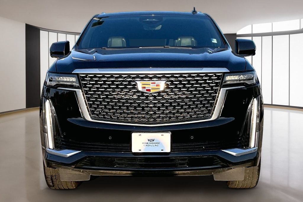 Used 2023 Cadillac Escalade Premium Luxury RWD image 3