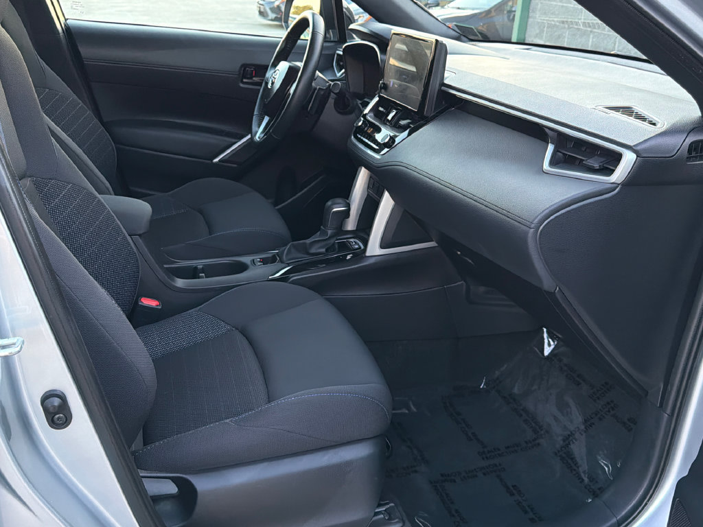 Used 2025 Toyota Corolla Cross AWD Hybrid image 10
