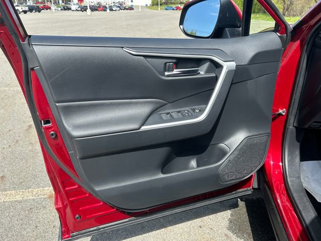 Certified 2023 Toyota RAV4 XLE w/ Convenience Package AWD/4WD image 11