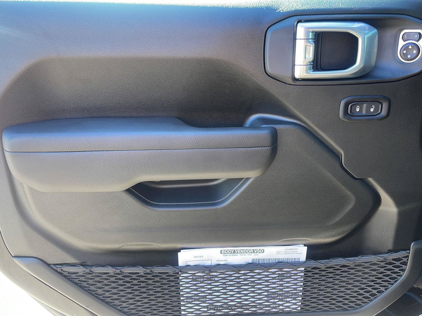 New 2026 Jeep Gladiator Mojave AWD/4WD image 13