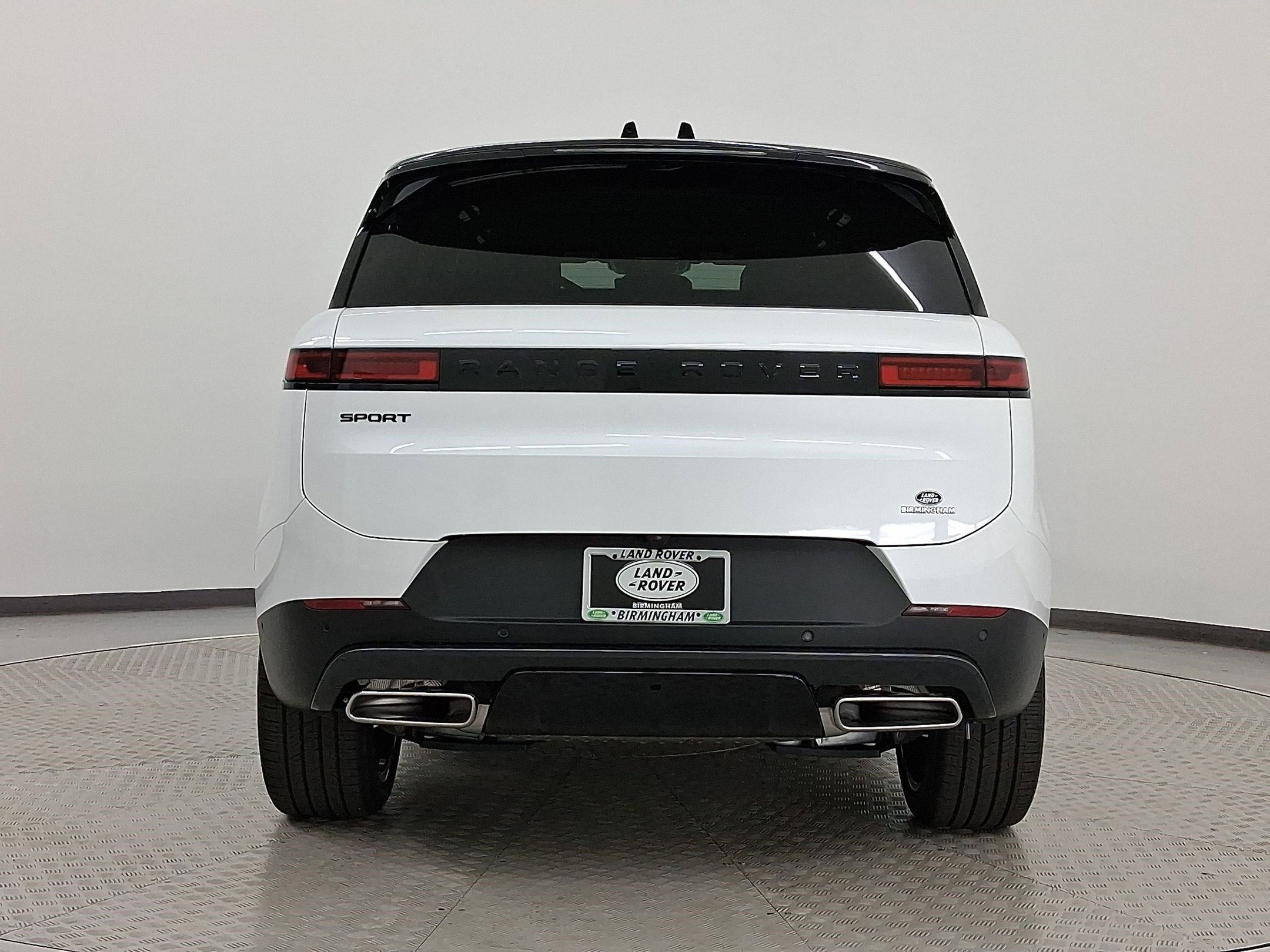 New 2025 Land Rover Range Rover Sport SE image 10