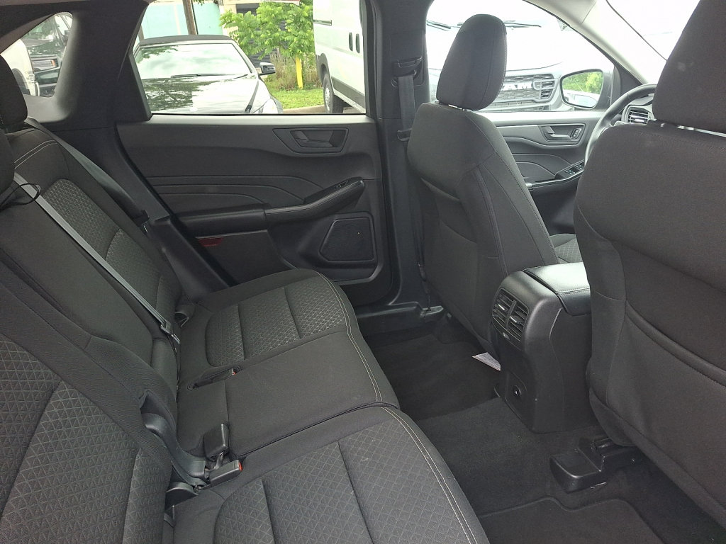 Used 2024 Ford Escape Active AWD/4WD image 19