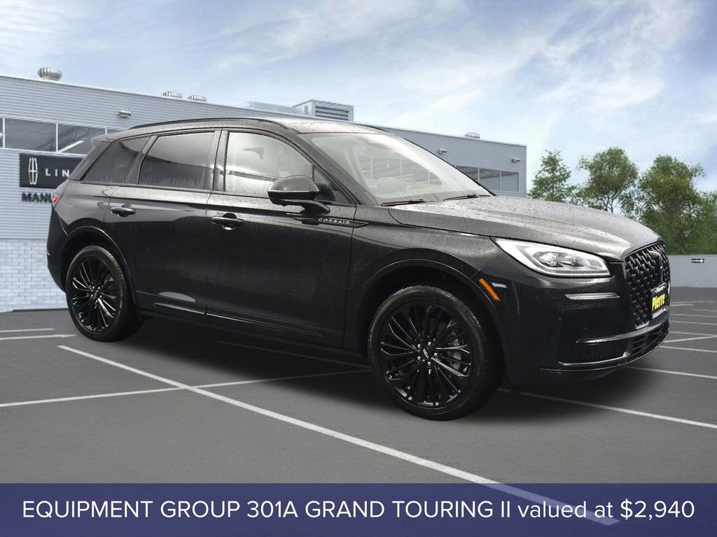 New 2026 Lincoln Corsair Grand Touring AWD/4WD image 3