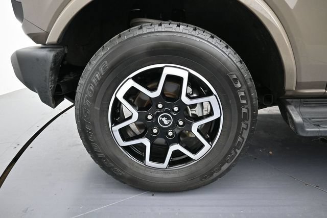 Certified 2025 Ford Bronco Outer Banks AWD/4WD image 10