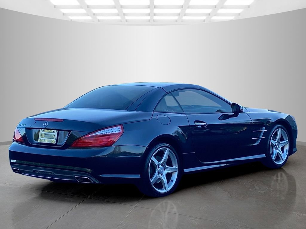 Used 2013 Mercedes-Benz SL 550 image 7