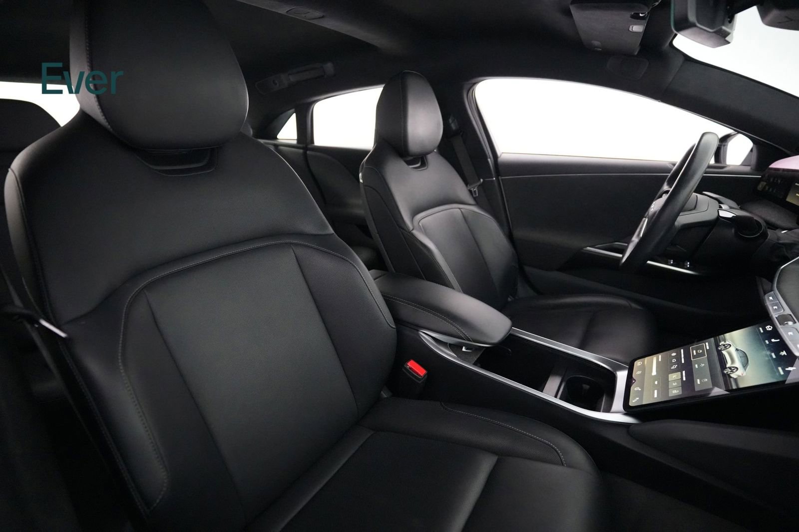 Used 2023 Lucid Air Pure AWD/4WD image 23