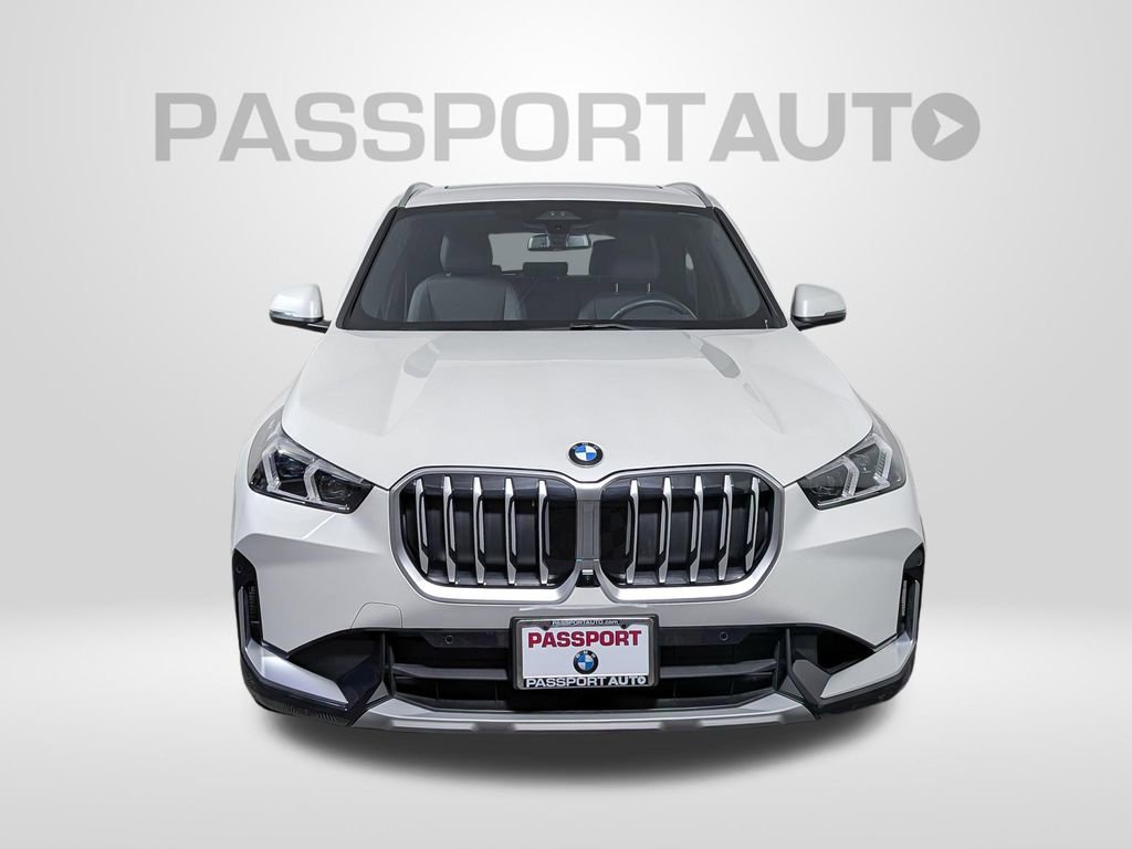 Used 2025 BMW X1 xDrive28i w/ Technology Package AWD/4WD image 10