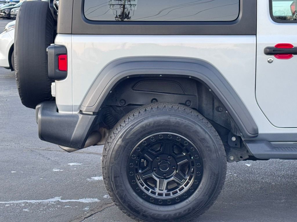 Used 2023 Jeep Wrangler Sport image 38