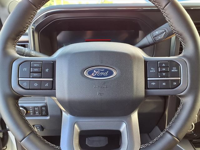 New 2026 Ford F250 Lariat w/ Black Appearance Package AWD/4WD image 16