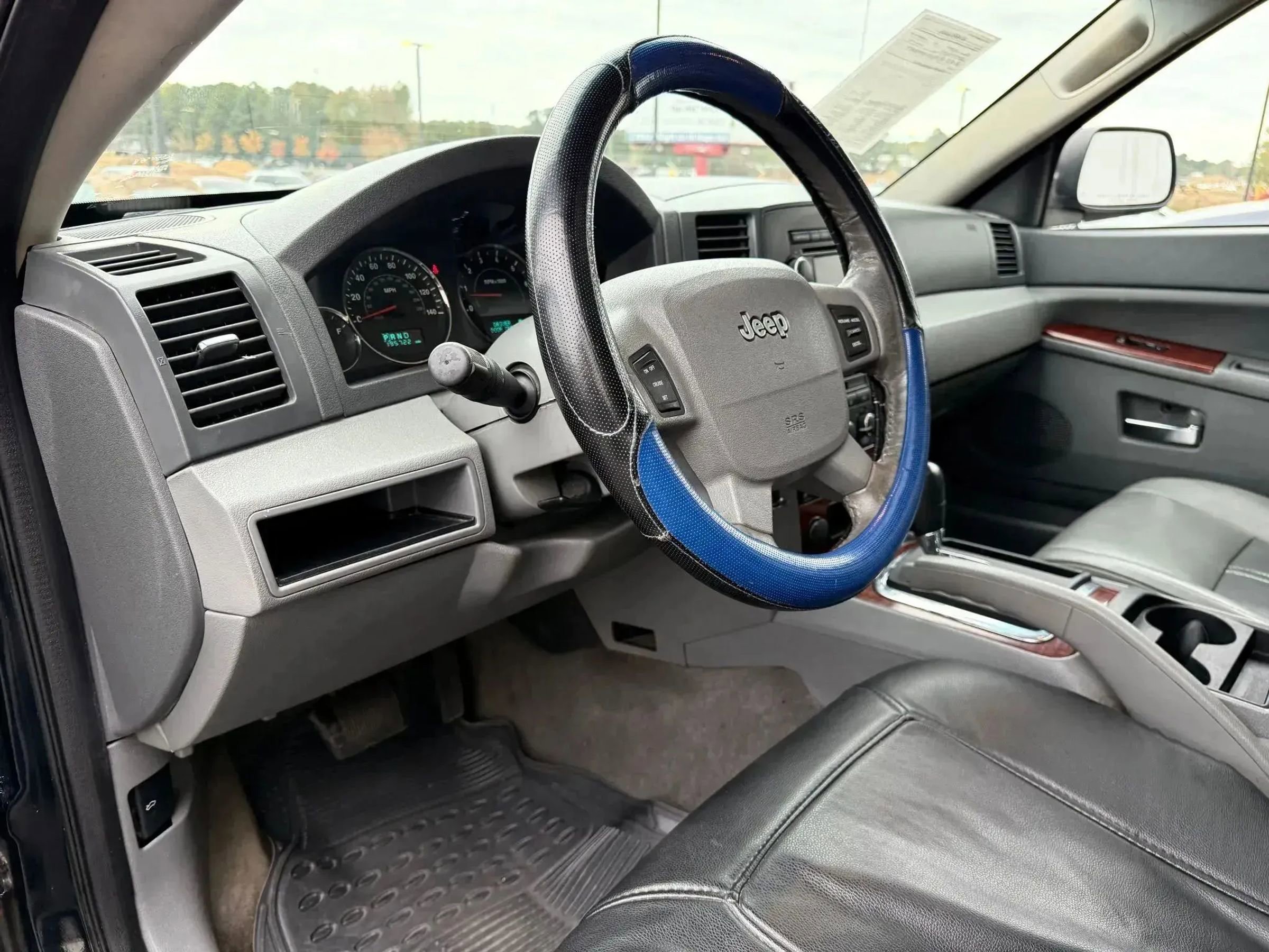 Used 2006 Jeep Grand Cherokee Limited image 18