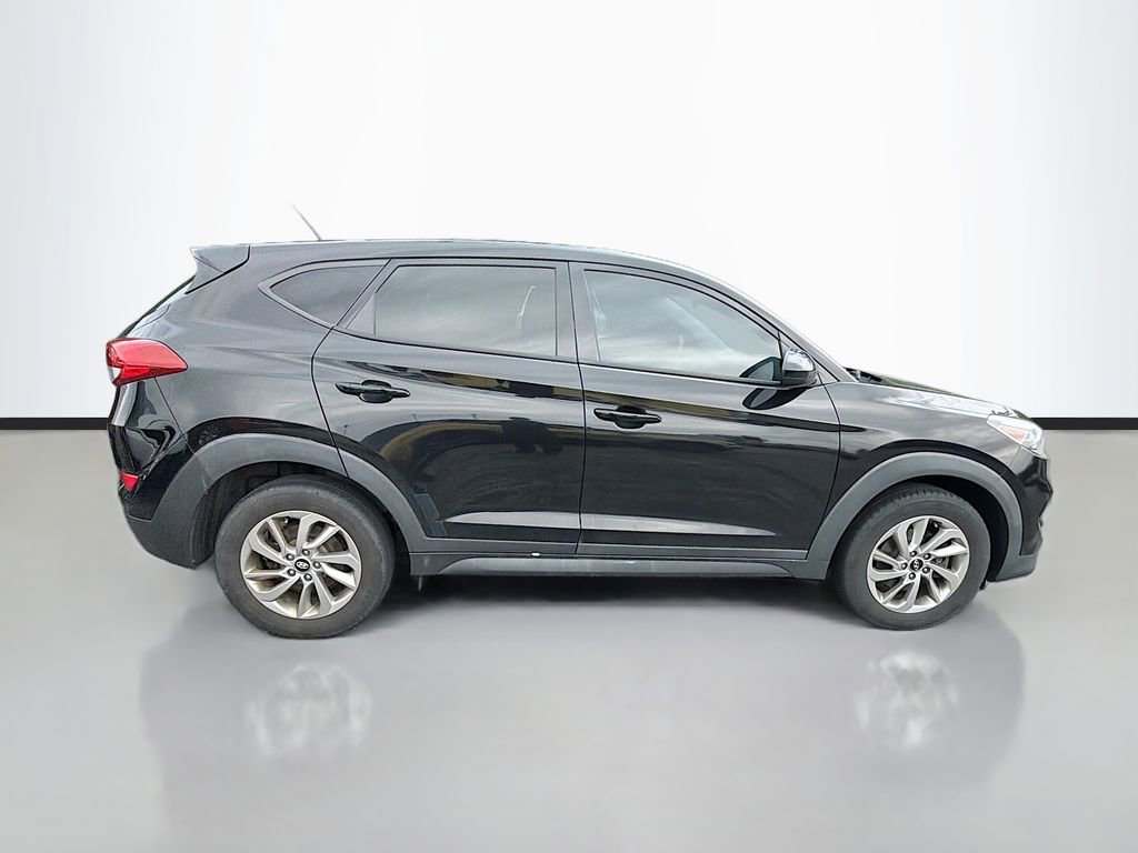 Used 2018 Hyundai Tucson SE AWD/4WD image 11