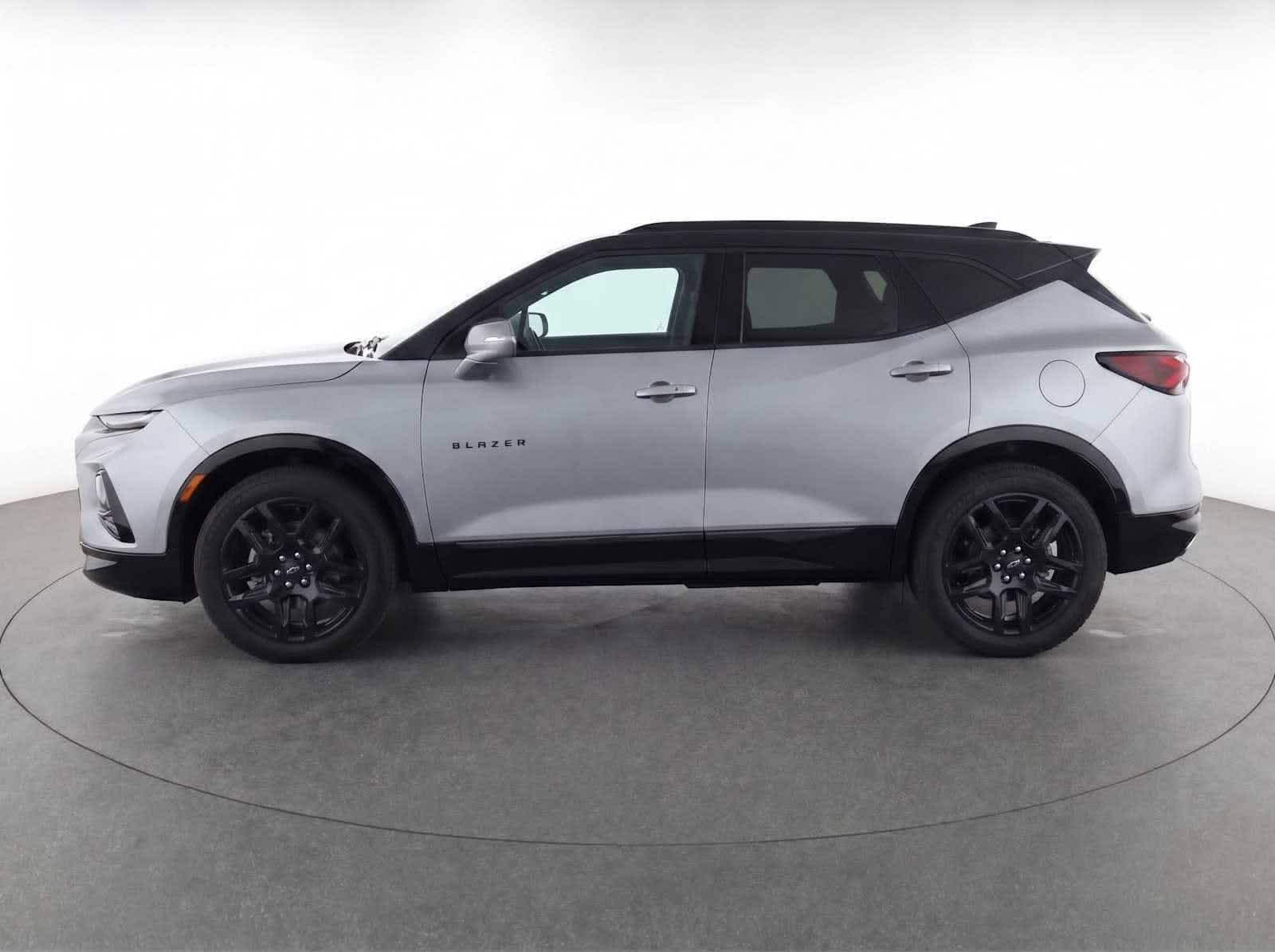 Used 2023 Chevrolet Blazer RS w/ Driver Confidence II Package AWD/4WD image 6