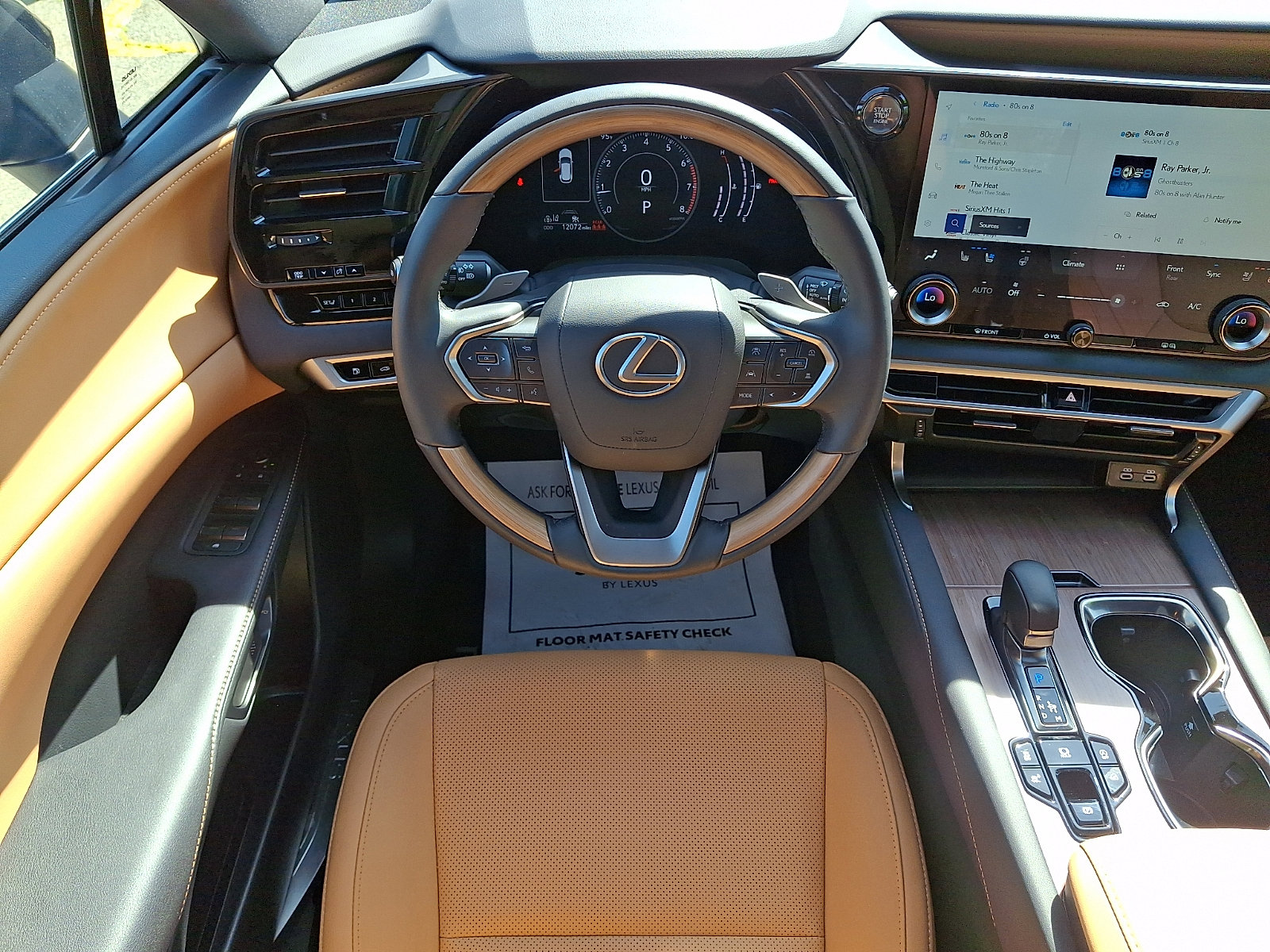 Certified 2023 Lexus RX 350 Premium w/ Accessory Package AWD/4WD image 11