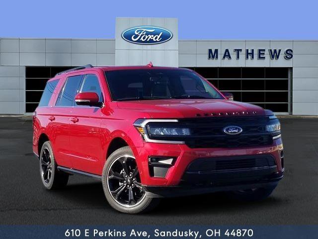Used 2022 Ford Expedition Limited image 1