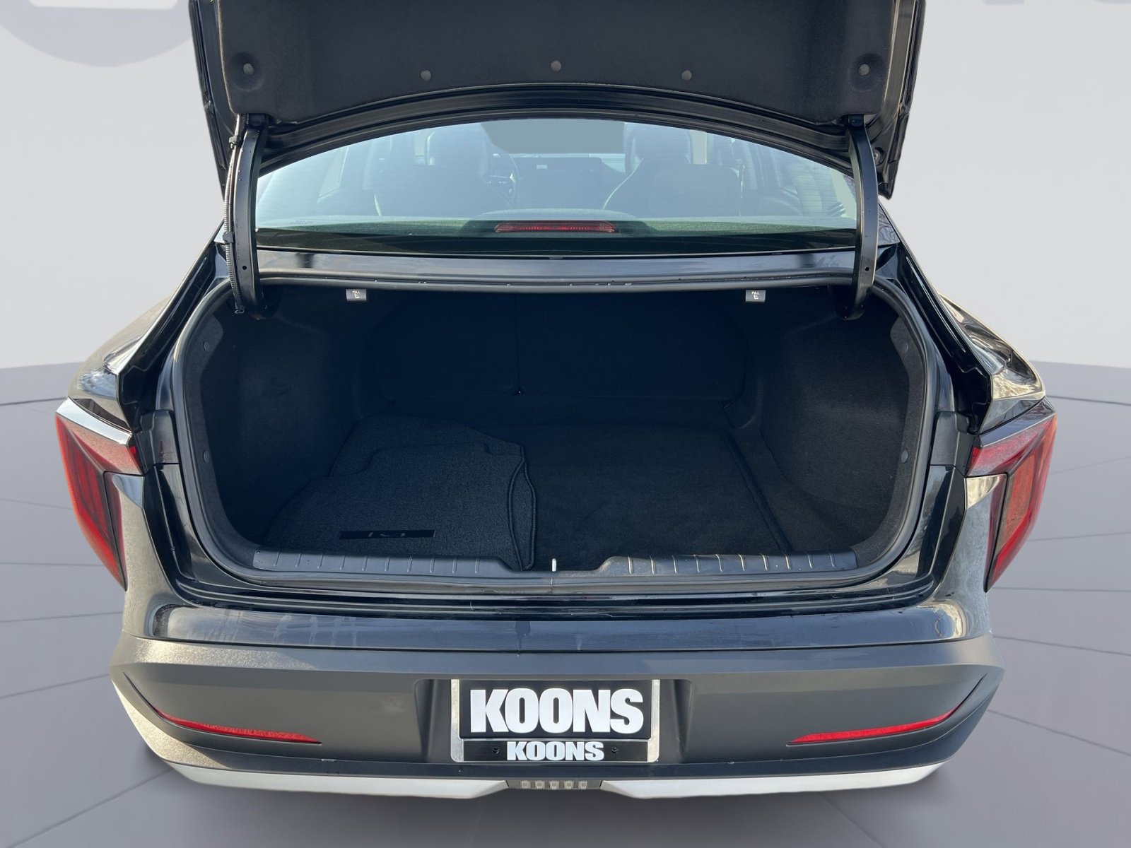 Used 2025 Kia K4 LXS image 23