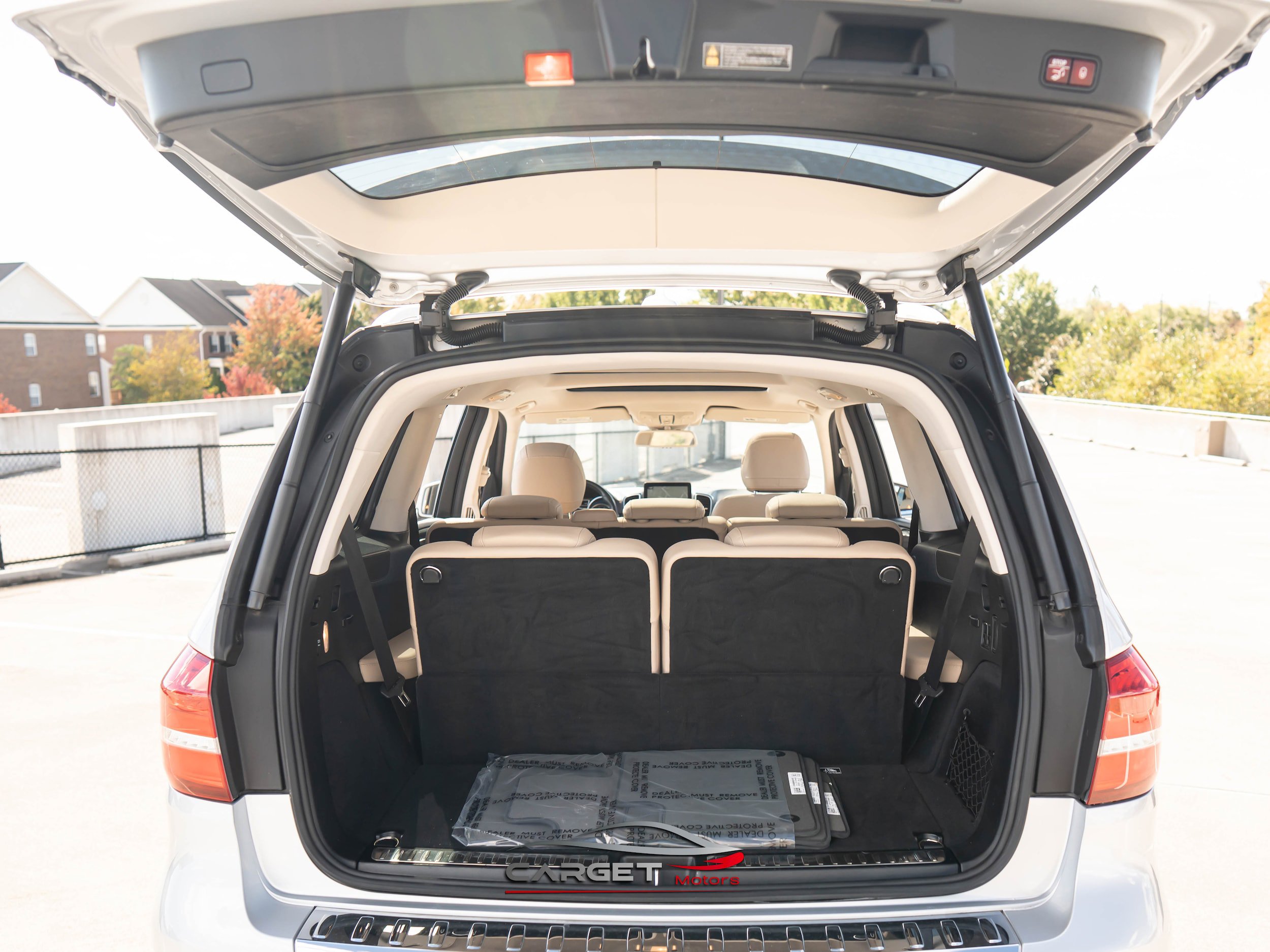 Used 2018 Mercedes-Benz GLS 450 4MATIC w/ Premium Package image 50