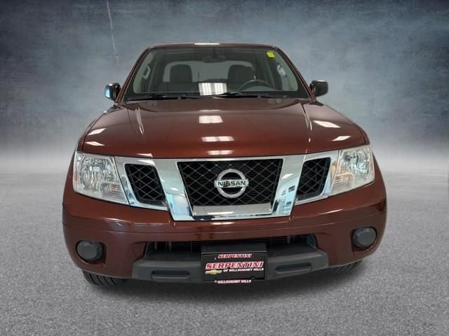 Used 2016 Nissan Frontier SV image 3