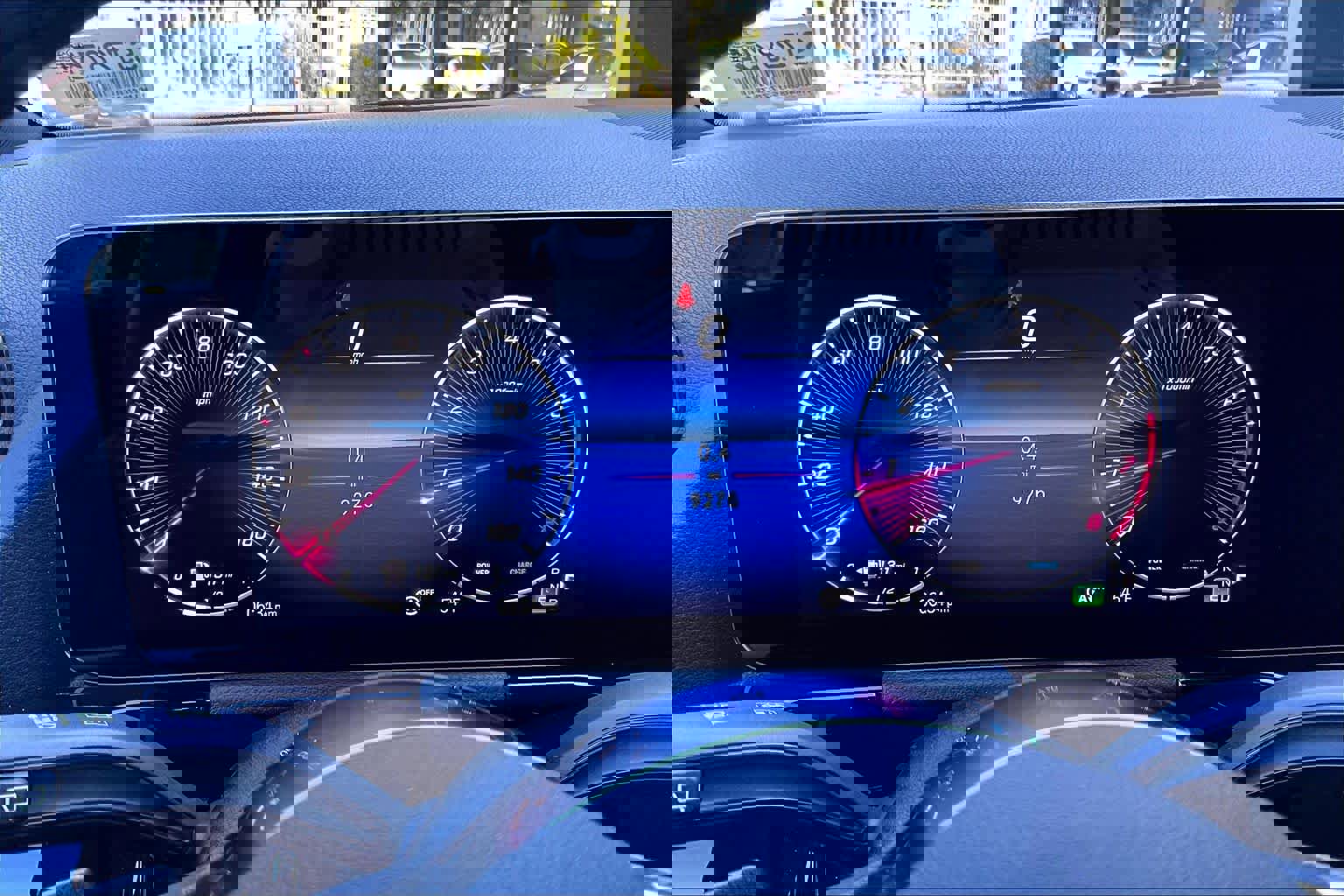 Used 2025 Mercedes-Benz GLA 250 image 25