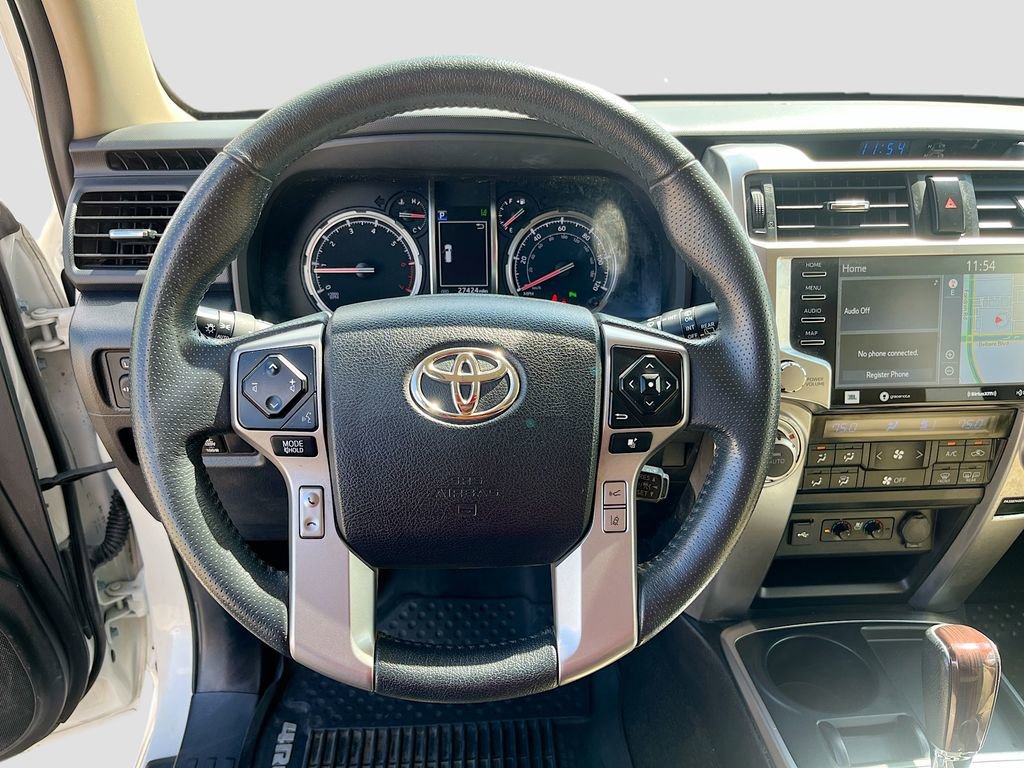 Used 2020 Toyota 4Runner Limited image 11