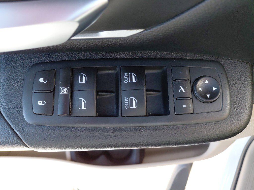 Used 2020 RAM 1500 Big Horn image 17