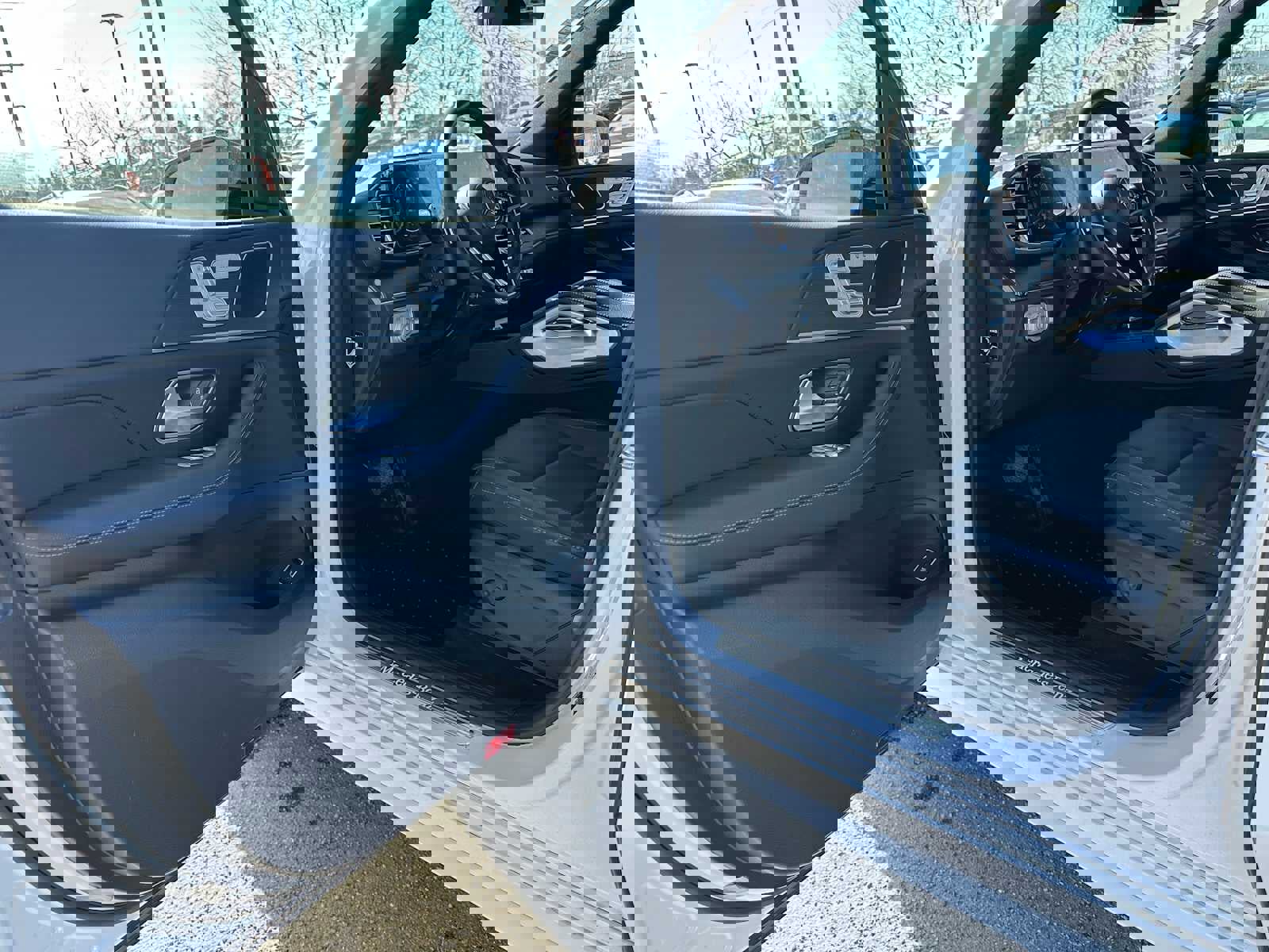 Used 2026 Mercedes-Benz GLE 350 4MATIC image 19