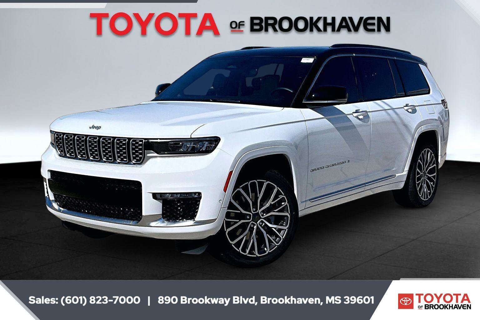 Used 2025 Jeep Grand Cherokee L Summit AWD/4WD image 11