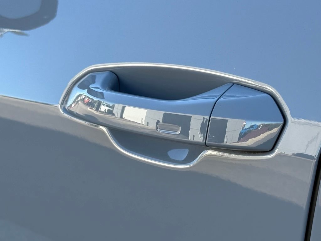 Used 2024 Audi RS Q8 w/ Black Optic Package image 53