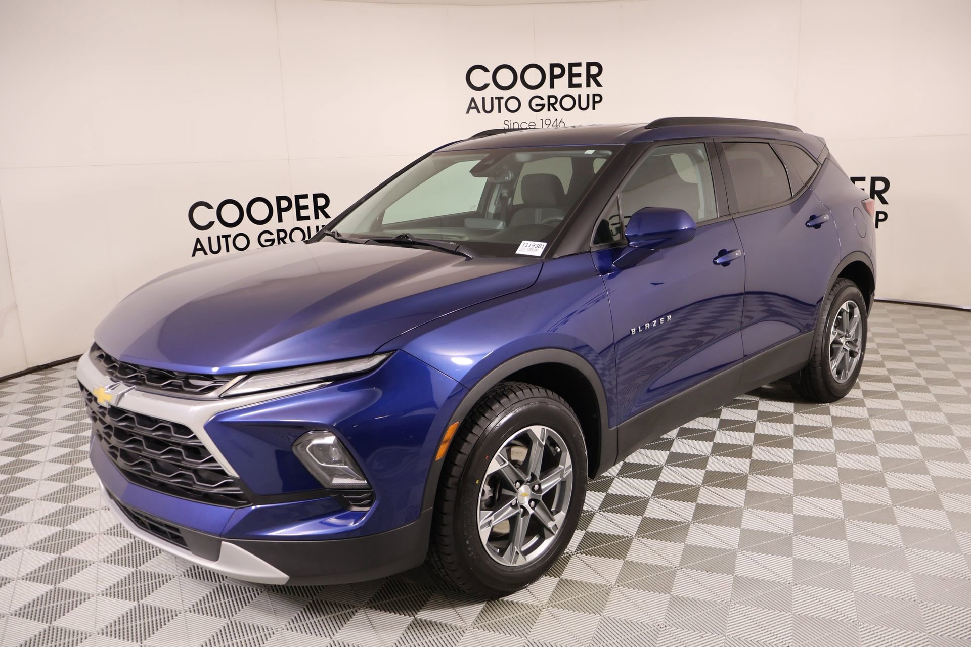 Used 2023 Chevrolet Blazer LT w/ Convenience Package FWD image 10