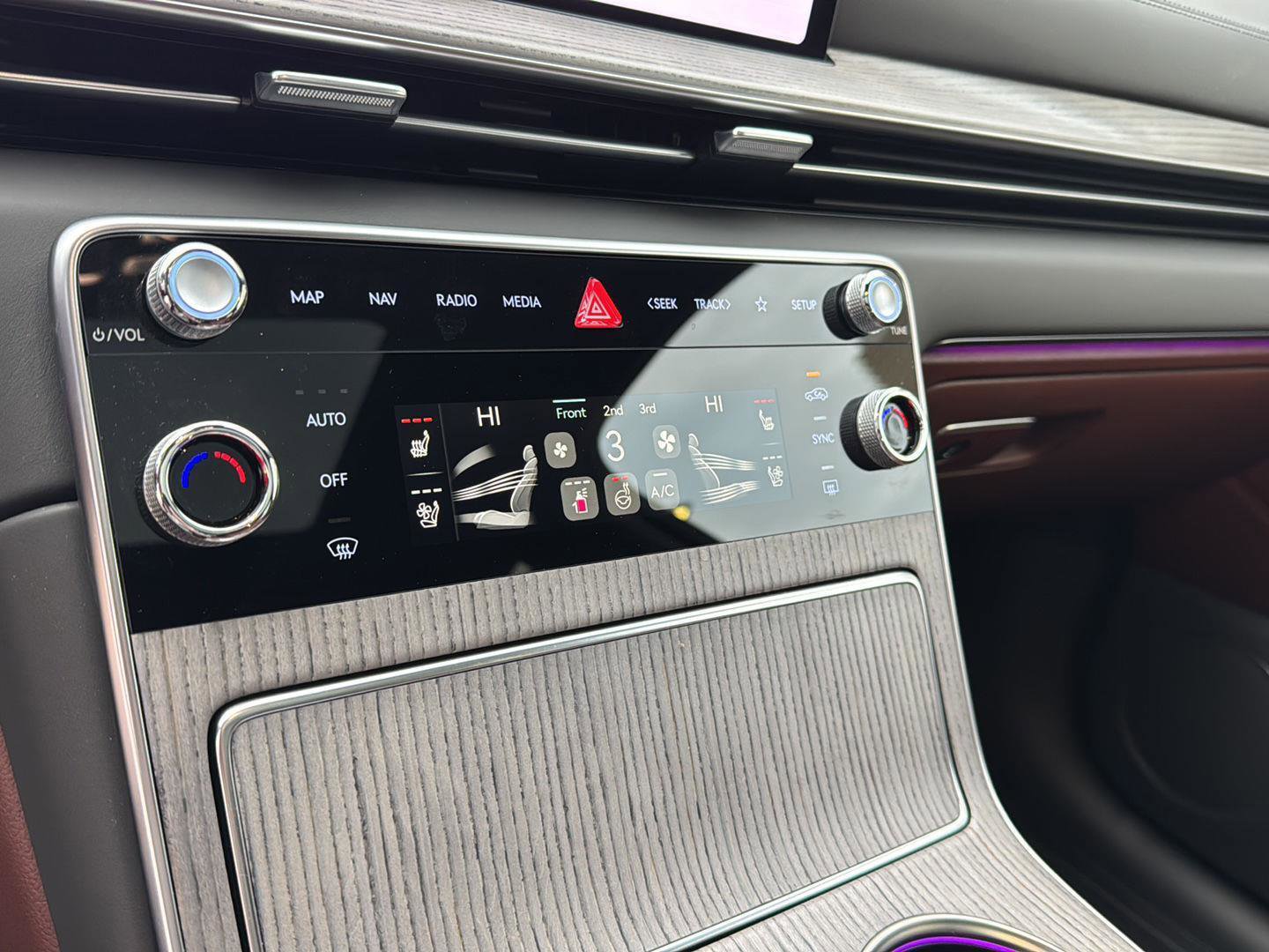 Used 2026 Genesis GV80 3.5T Prestige image 22