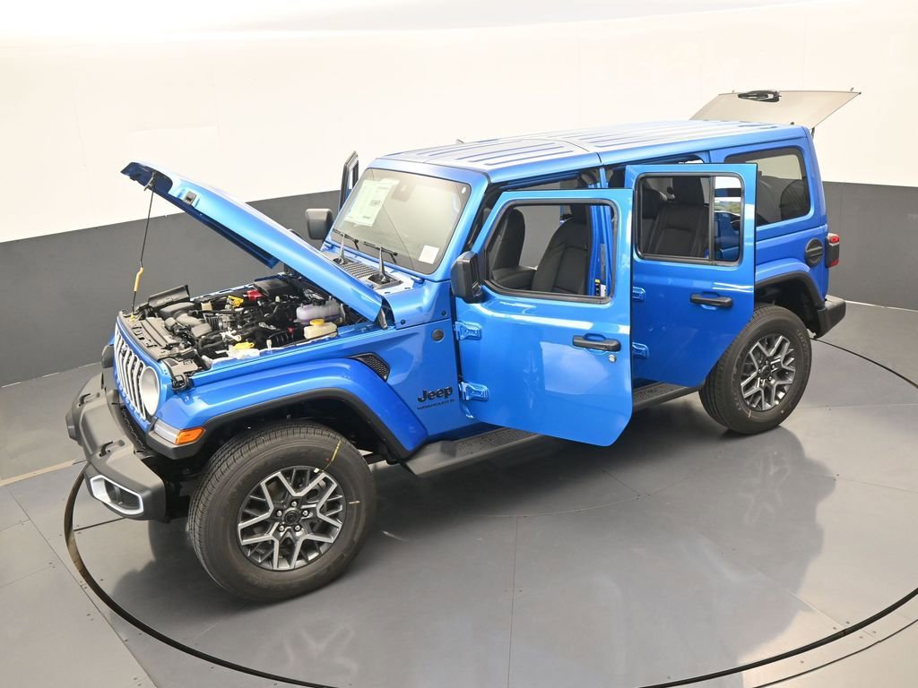 Used 2025 Jeep Wrangler Unlimited Sahara AWD/4WD image 63
