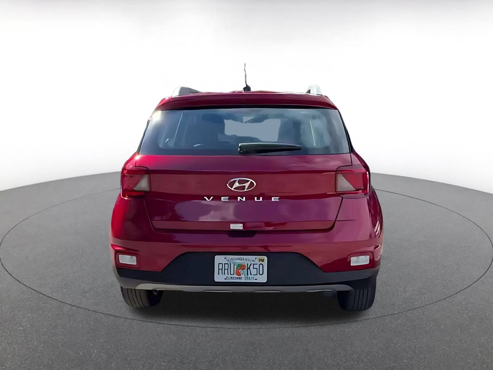 Used 2026 Hyundai Venue SEL FWD image 12