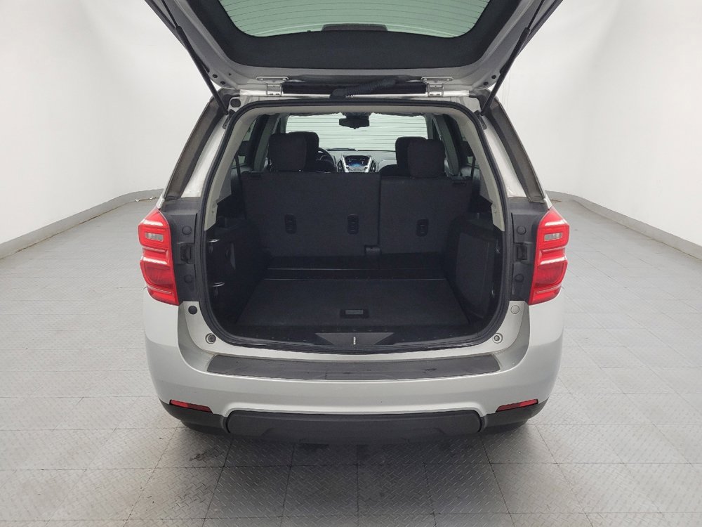 Used 2017 Chevrolet Equinox LS FWD image 29