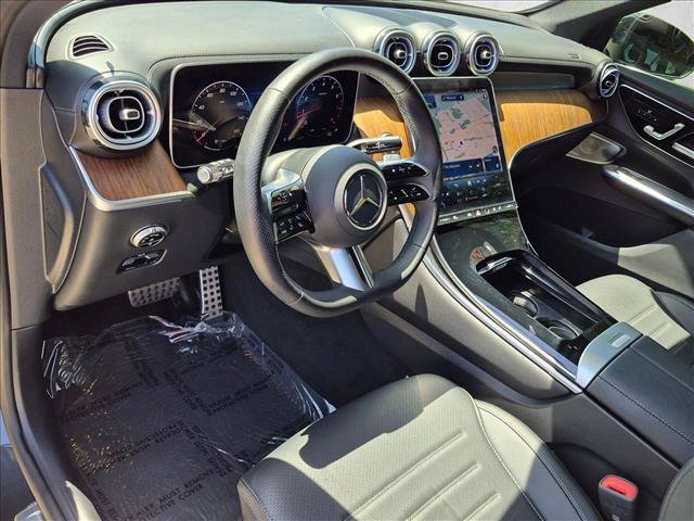 Certified 2025 Mercedes-Benz GLC 300 4MATIC image 10