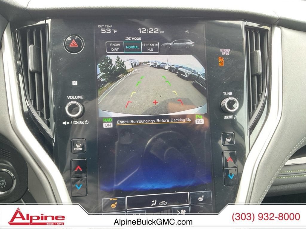 Used 2025 Subaru Outback Onyx Edition AWD/4WD image 17
