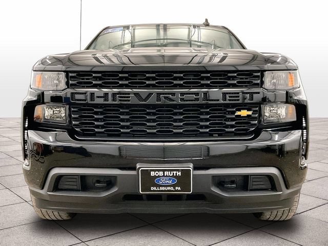 Used 2020 Chevrolet Silverado 1500 Custom w/ Custom Value Package AWD/4WD image 3