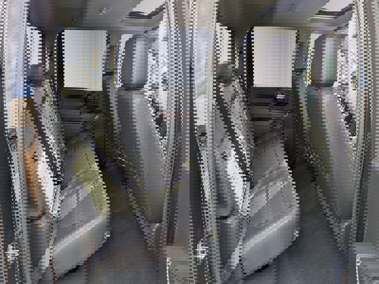 Used 2020 GMC Sierra 3500 Denali w/ Denali Ultimate Package image 10