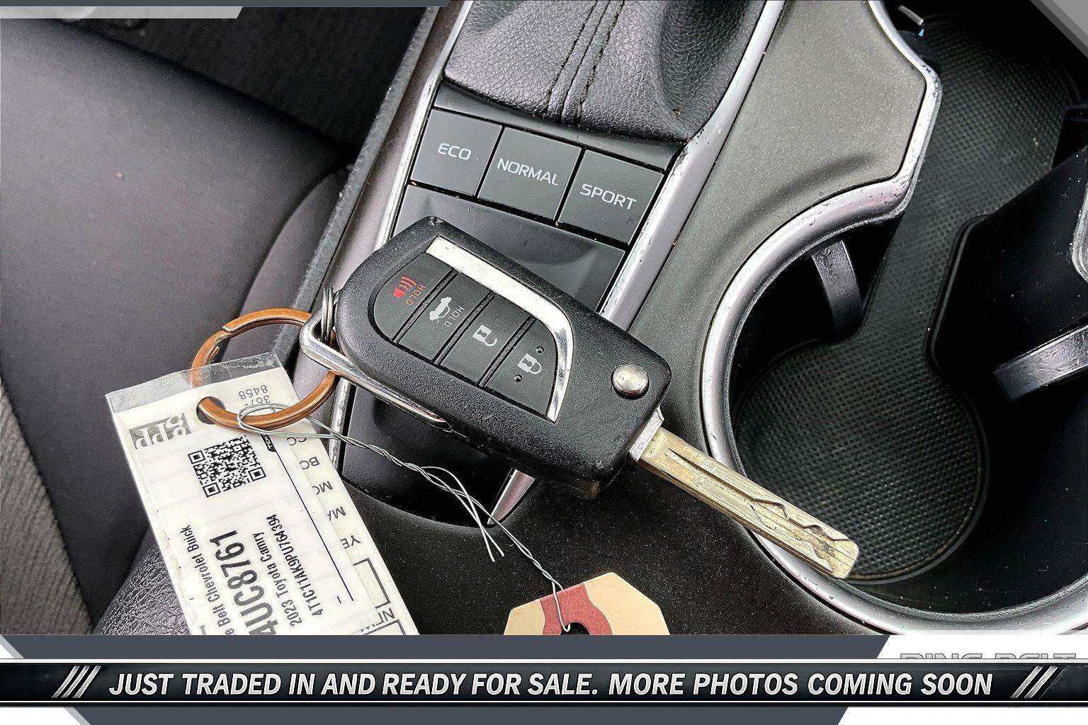 Used 2023 Toyota Camry LE FWD image 9